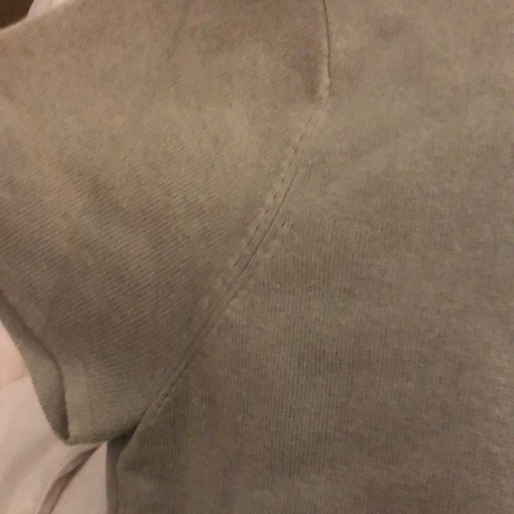 🎉 5/$25 Like New Zen Spirit Danskin Sage Sweater - Picture 11 of 11